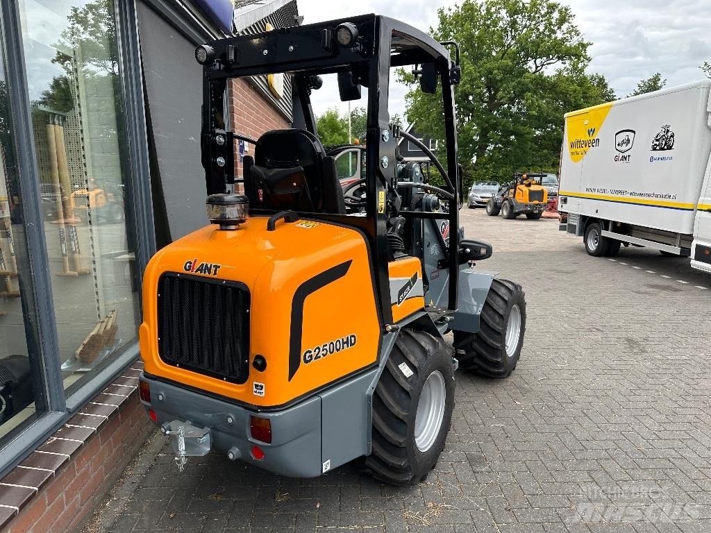 GiANT G2500HD Mitmeotstarbelised laadurid