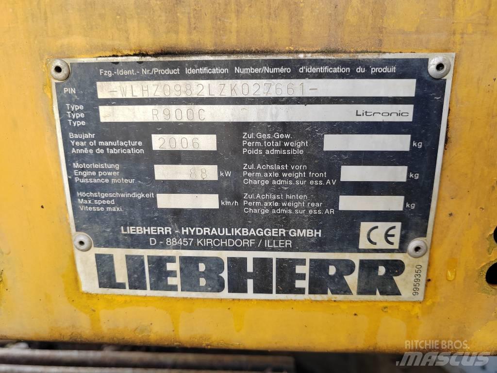 Liebherr R 900 C Roomikekskavaatorid