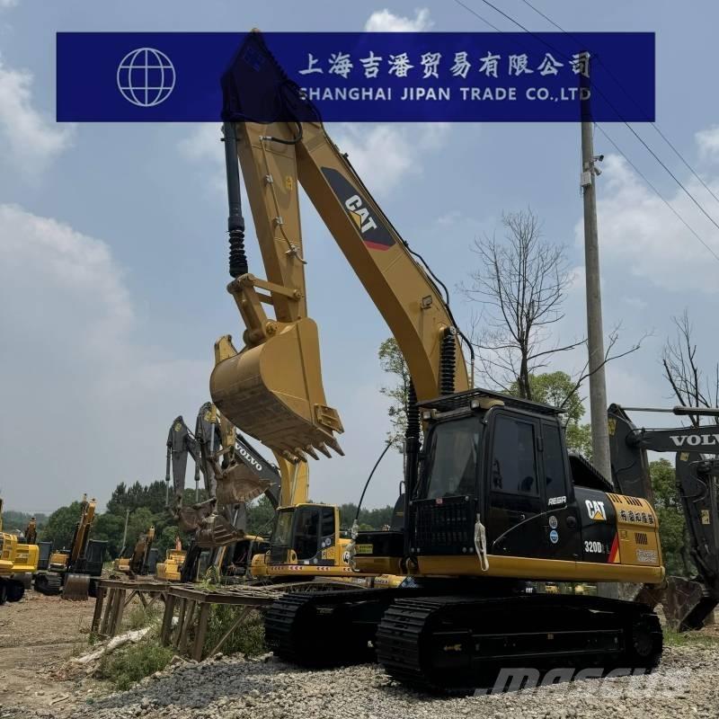 CAT 320 D Roomikekskavaatorid