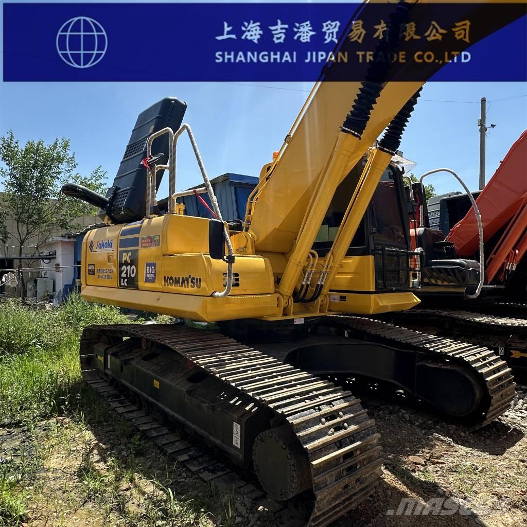 Komatsu PC 210 Roomikekskavaatorid