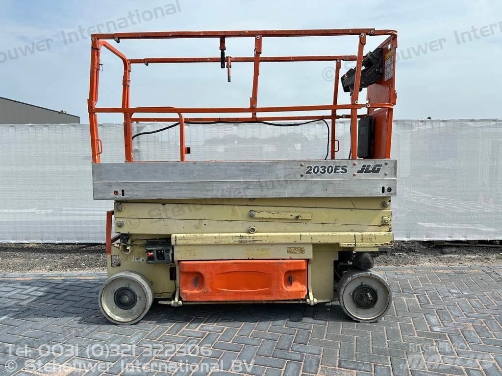 JLG 2030ES Käärtõstukid