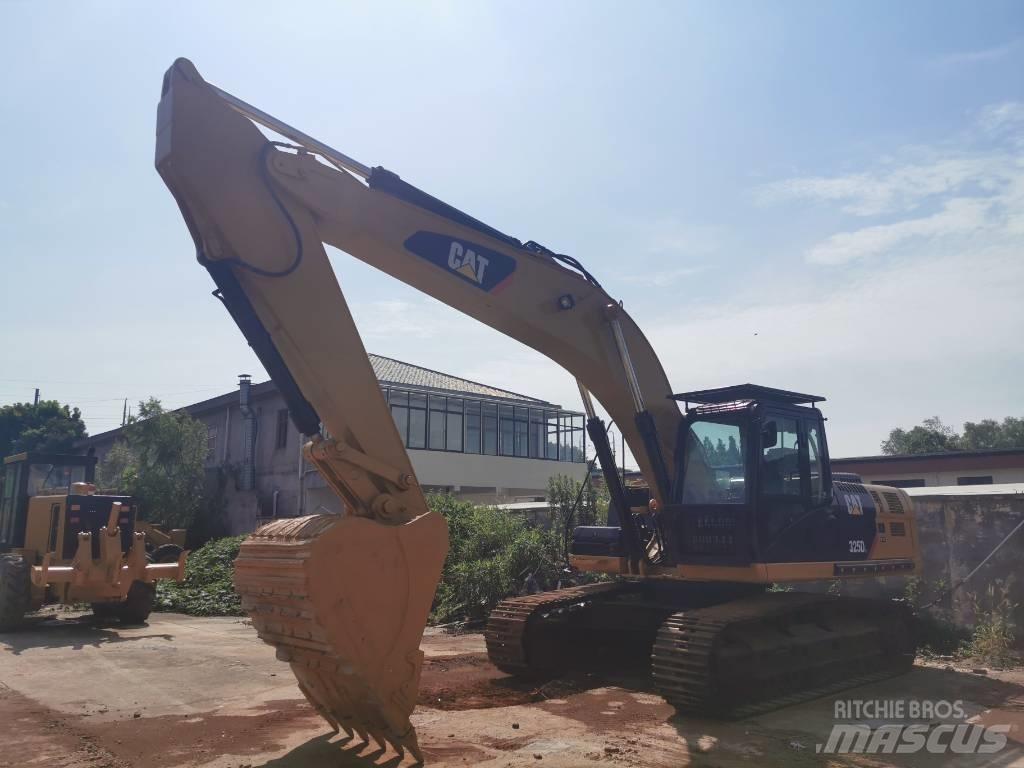 CAT 325DL Roomikekskavaatorid
