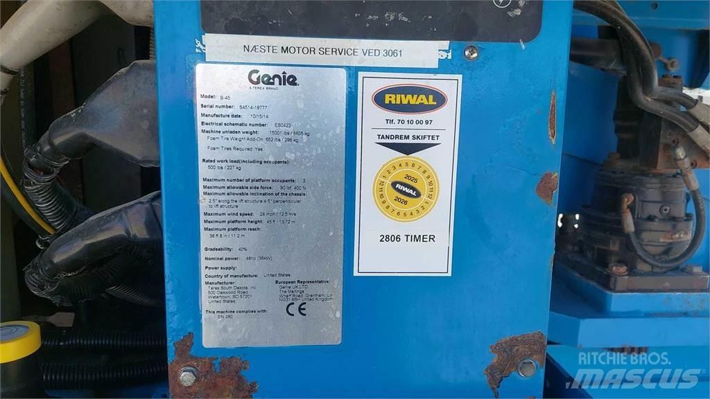 Genie S45 Teleskoop poomtõstukid