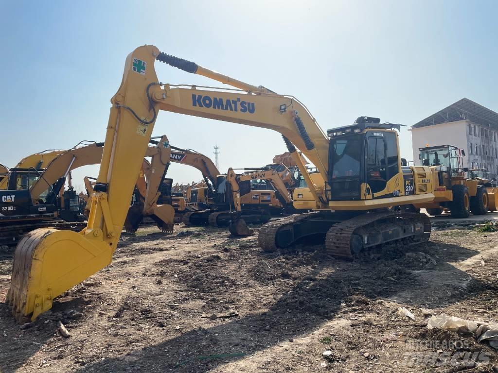 Komatsu PC 210 LC Roomikekskavaatorid