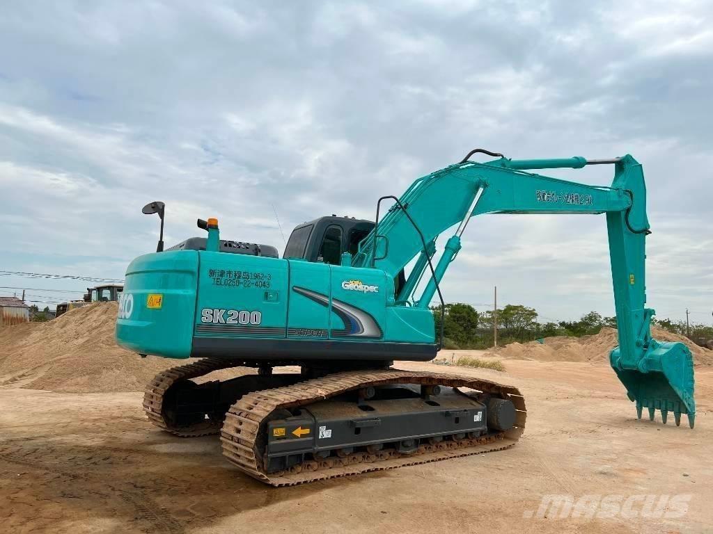 Kobelco SK 200-8 Roomikekskavaatorid
