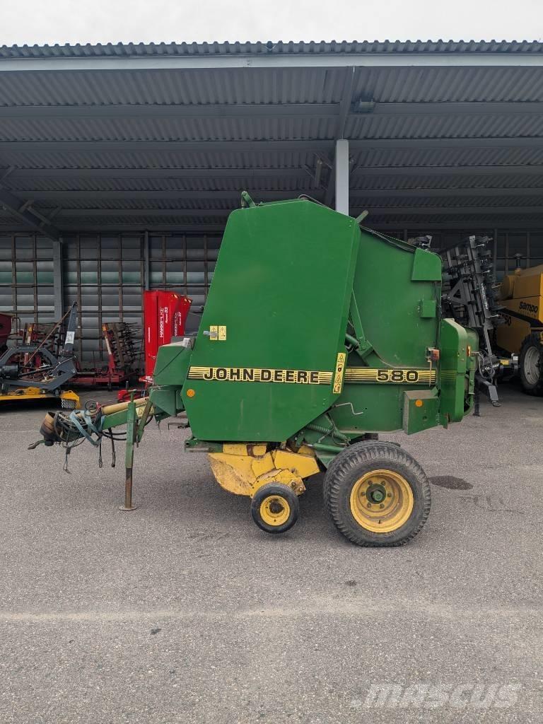 John Deere 580 Ruloonpressid