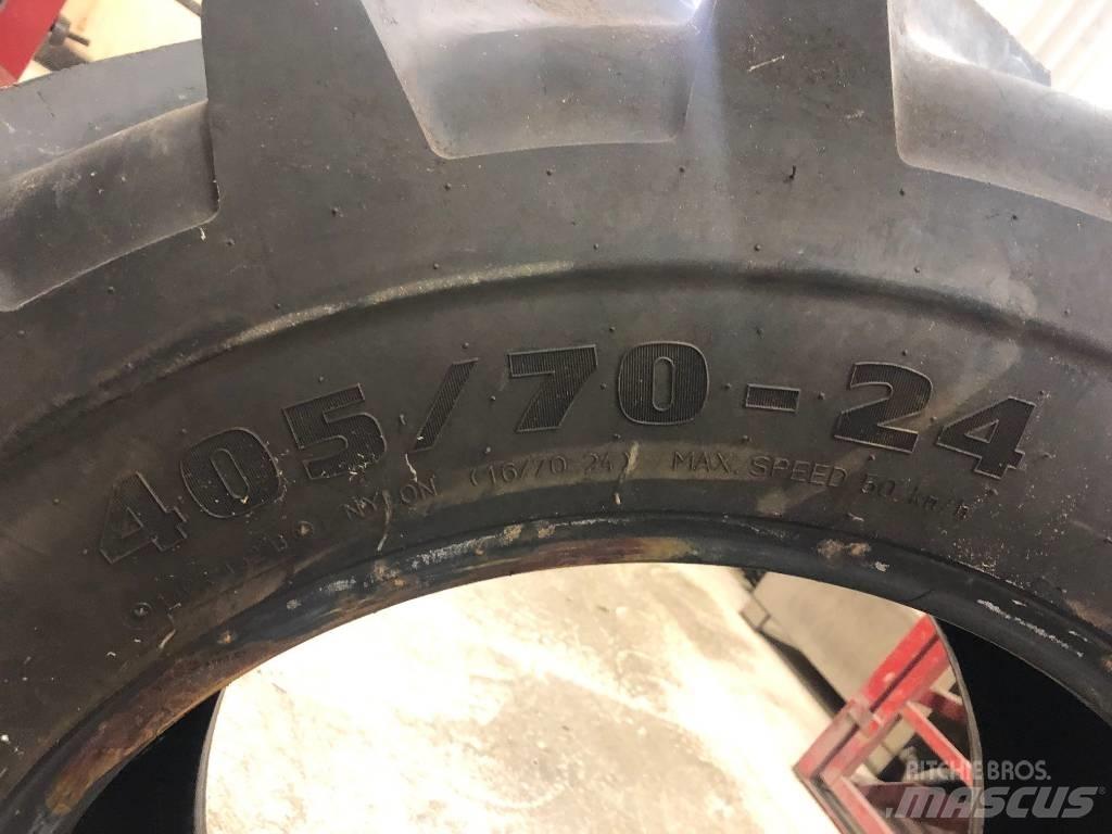 Mitas 405/70x24 Rehvid, rattad ja veljed