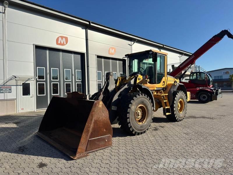 Volvo L90F Rataslaadurid