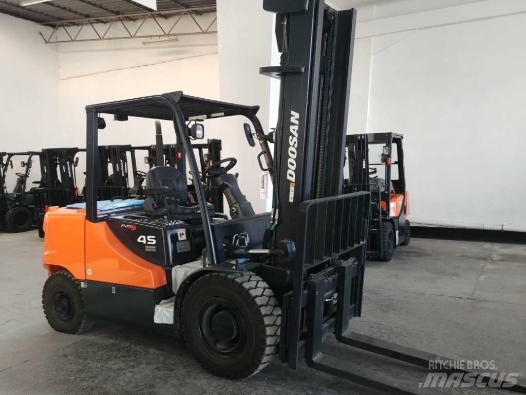 Doosan D45 SC-5 Diiseltõstukid