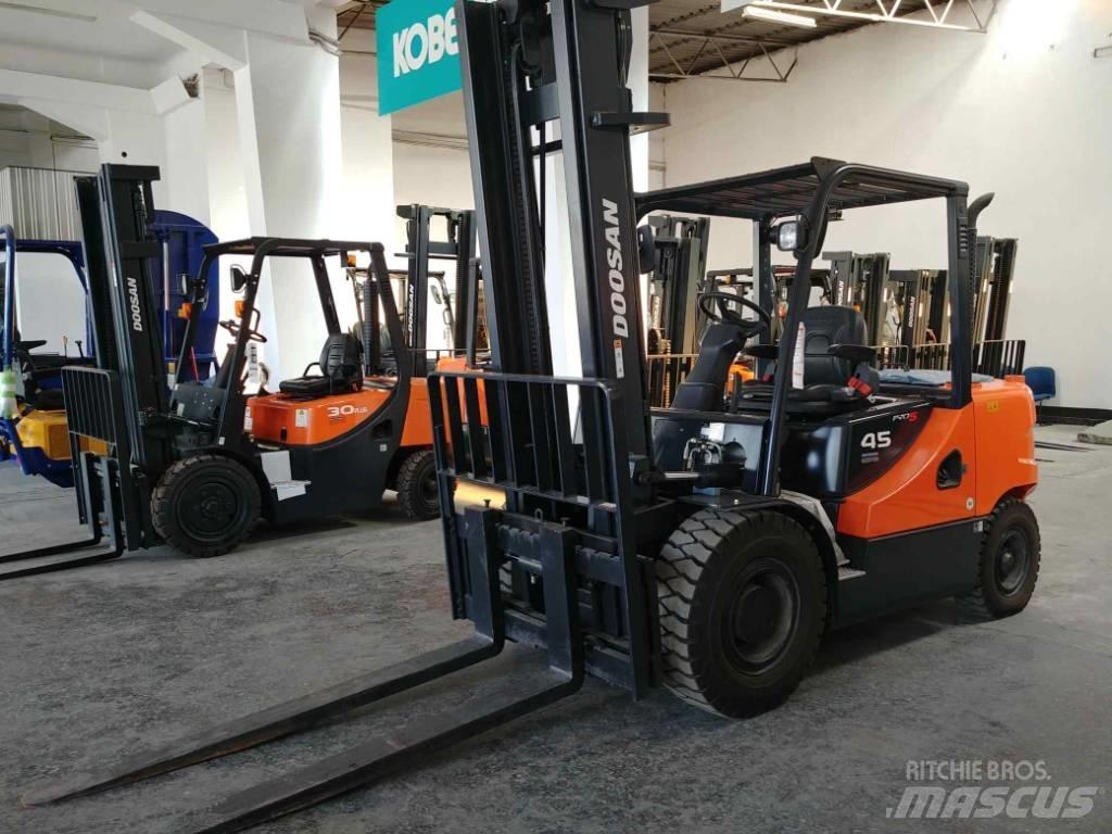 Doosan D45 SC-5 Diiseltõstukid