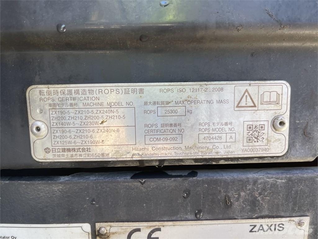 Hitachi ZX 210 LC-6 Roomikekskavaatorid