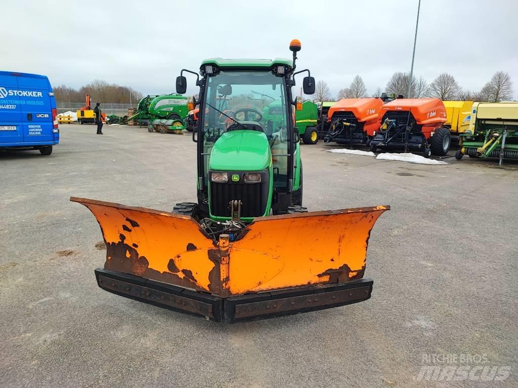 John Deere 3720 Kompakttraktorid