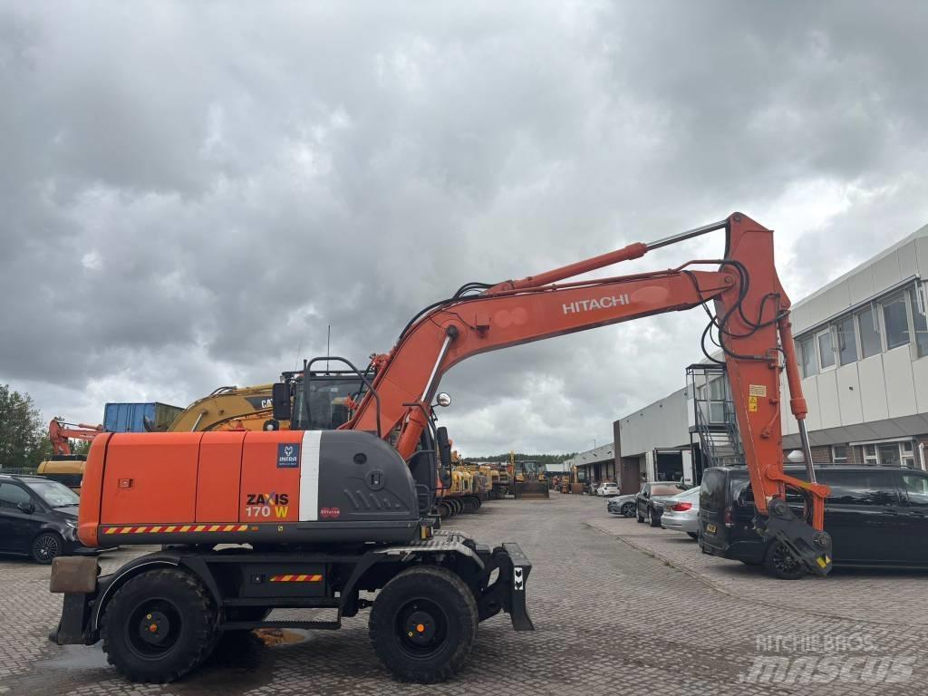 Hitachi ZX 170 W-3 Ratasekskavaatorid