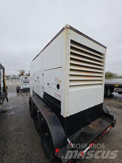 Cummins C 300 D6R Diiselgeneraatorid