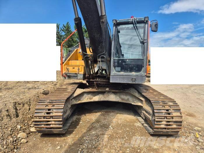 Volvo BM EC300E Roomikekskavaatorid