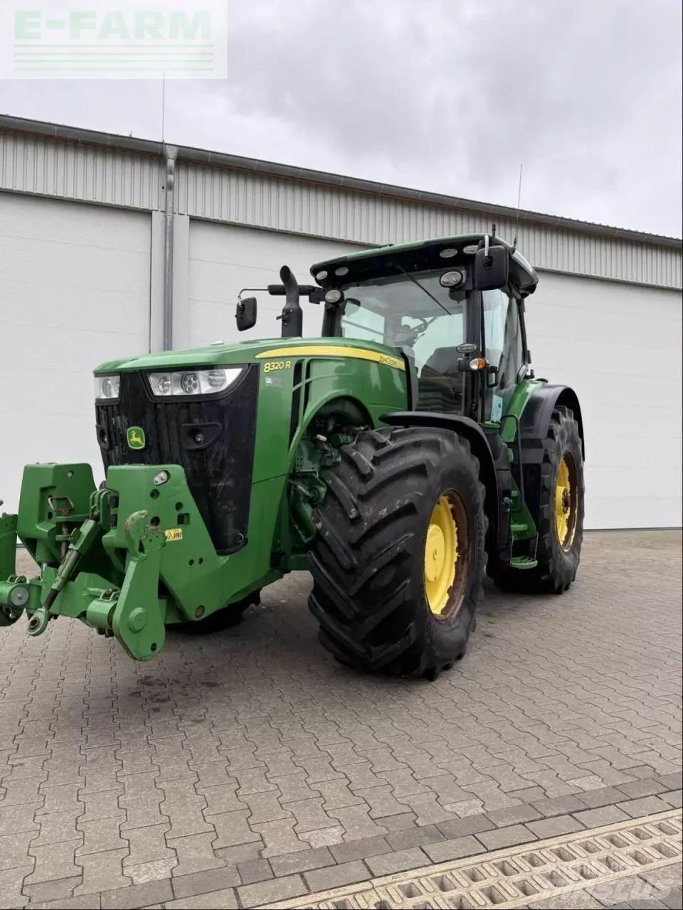 John Deere 8320 r Traktorid
