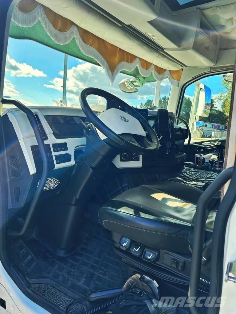 Volvo FM 380 4x2 Sadulveokid
