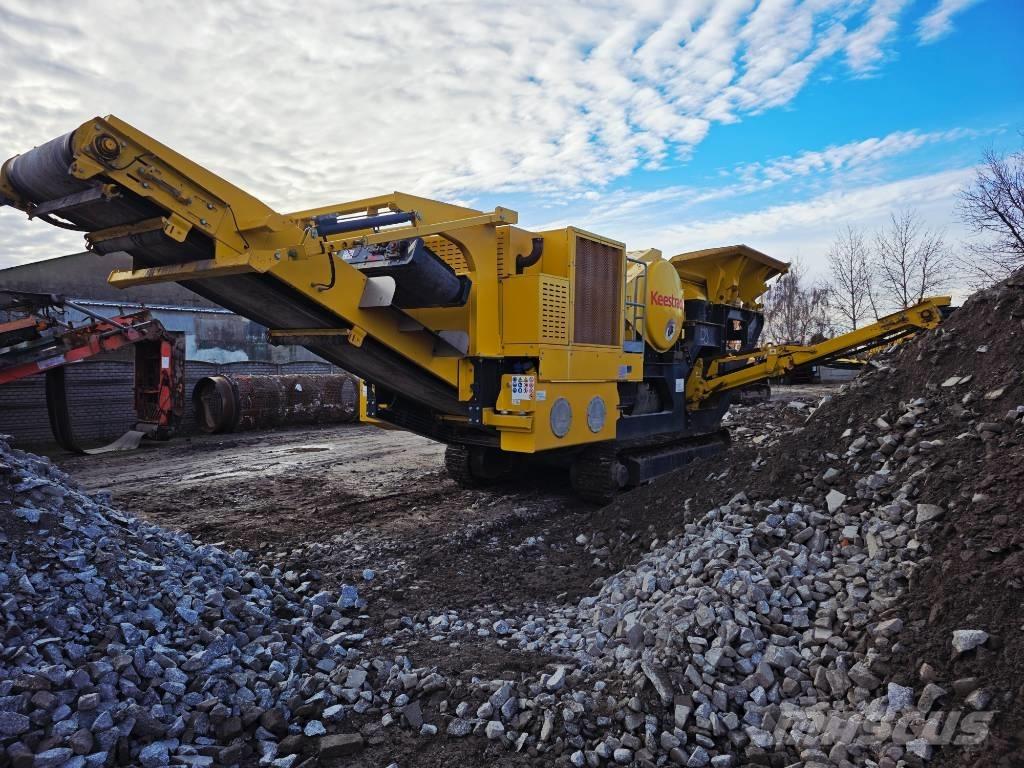 Keestrack B 3 Iseliikuvad purustid