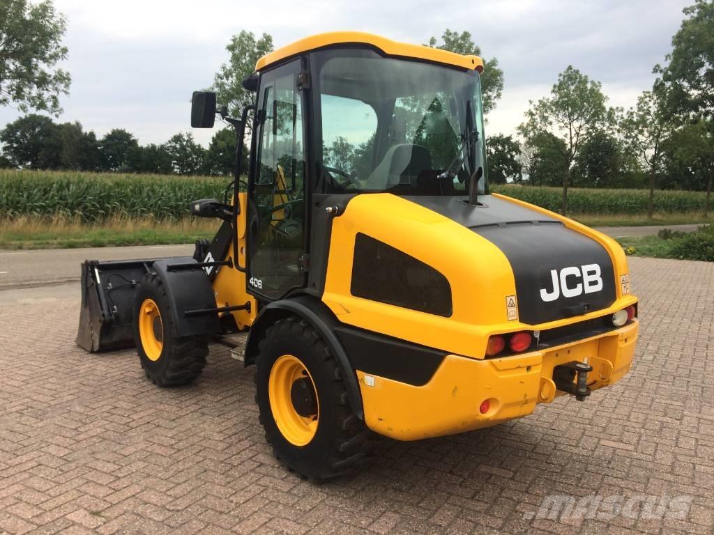 JCB 406 Rataslaadurid
