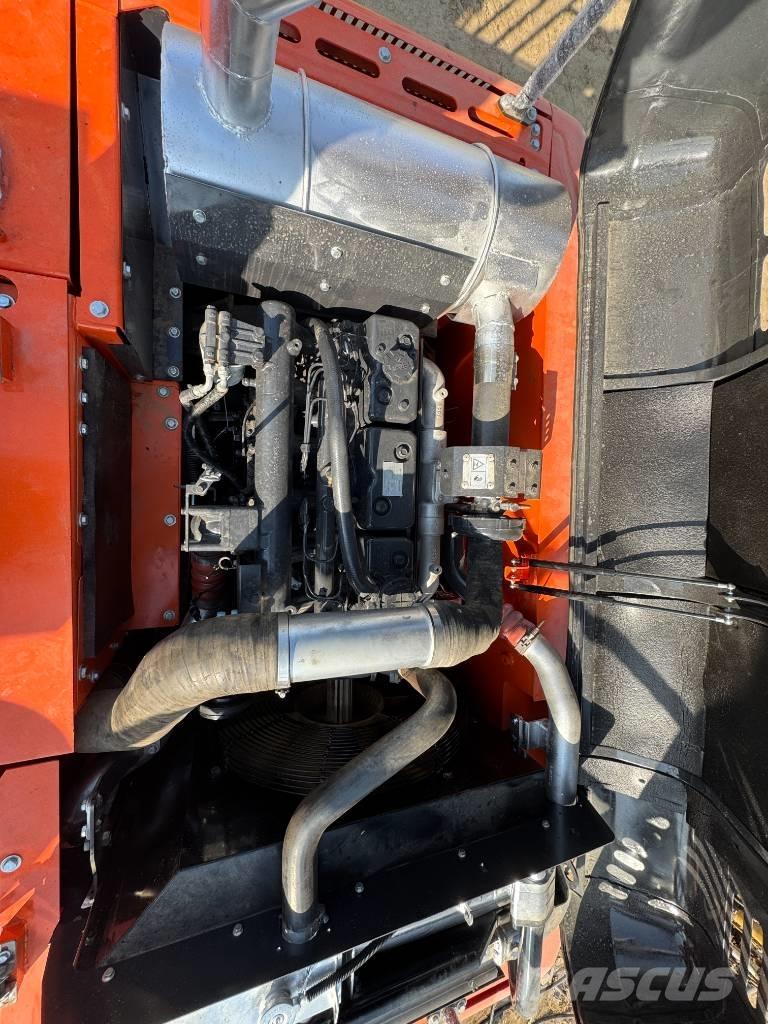 Doosan DX300 Roomikekskavaatorid