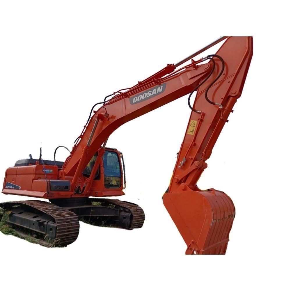 Doosan DX 300 Roomikekskavaatorid