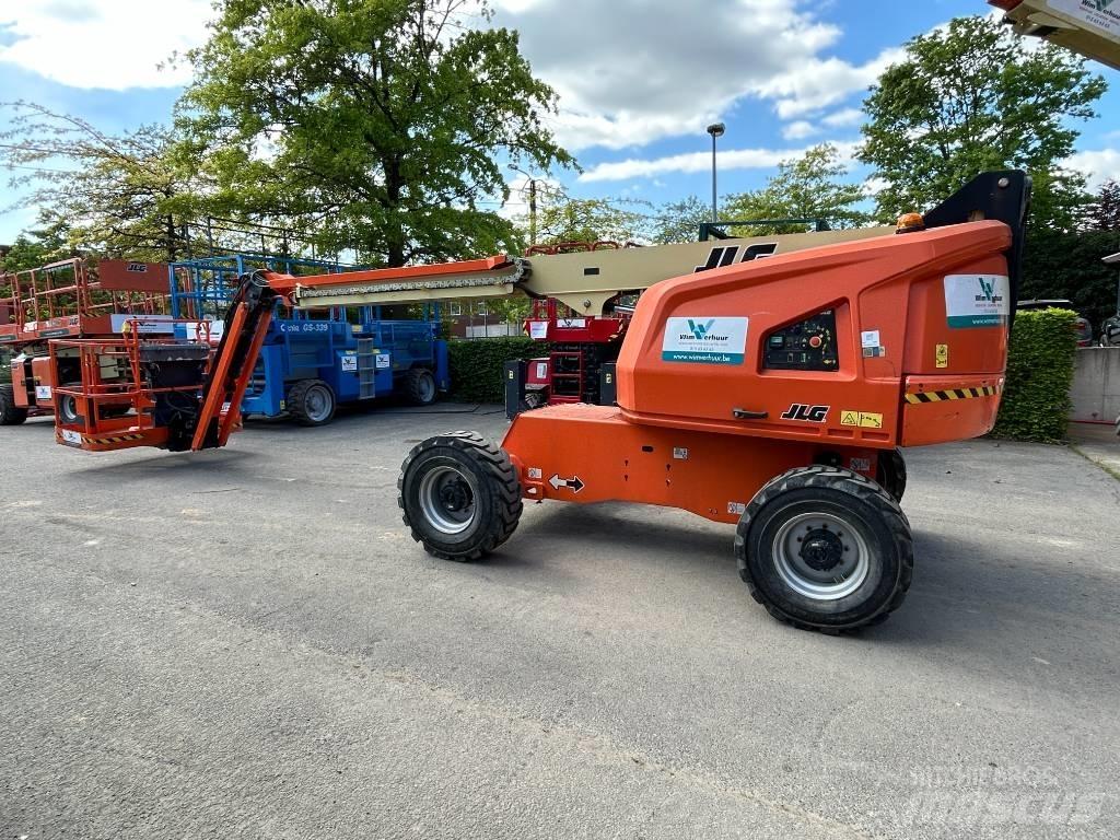 JLG 460 SJ Teleskoop poomtõstukid