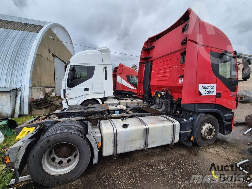 Iveco AS 440 T/P Sadulveokid