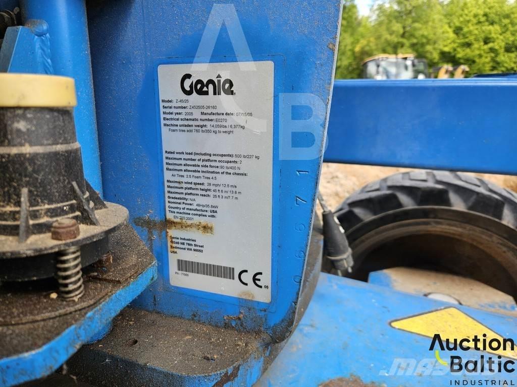 Genie Z 45/25 Iseliikuvad poomtõstukid