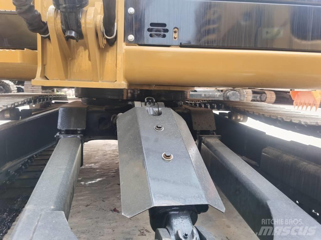 CAT 305.5 E2 Roomikekskavaatorid