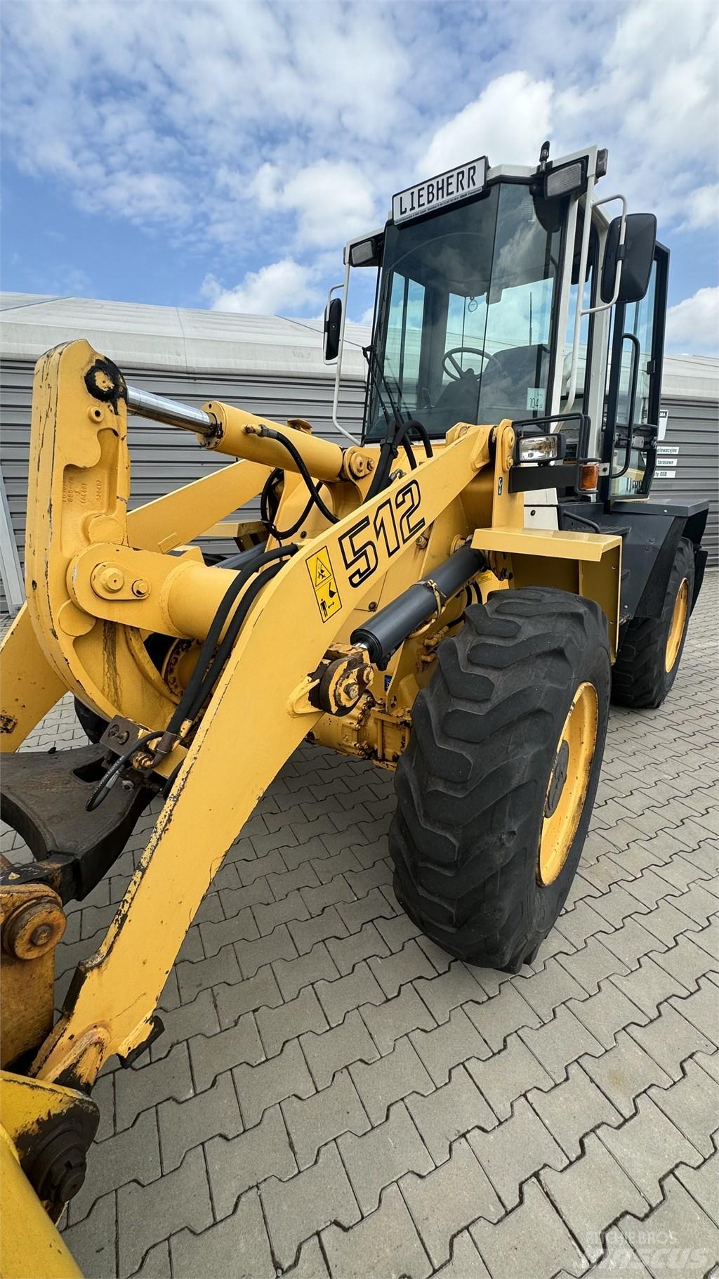 Liebherr 512 Rataslaadurid
