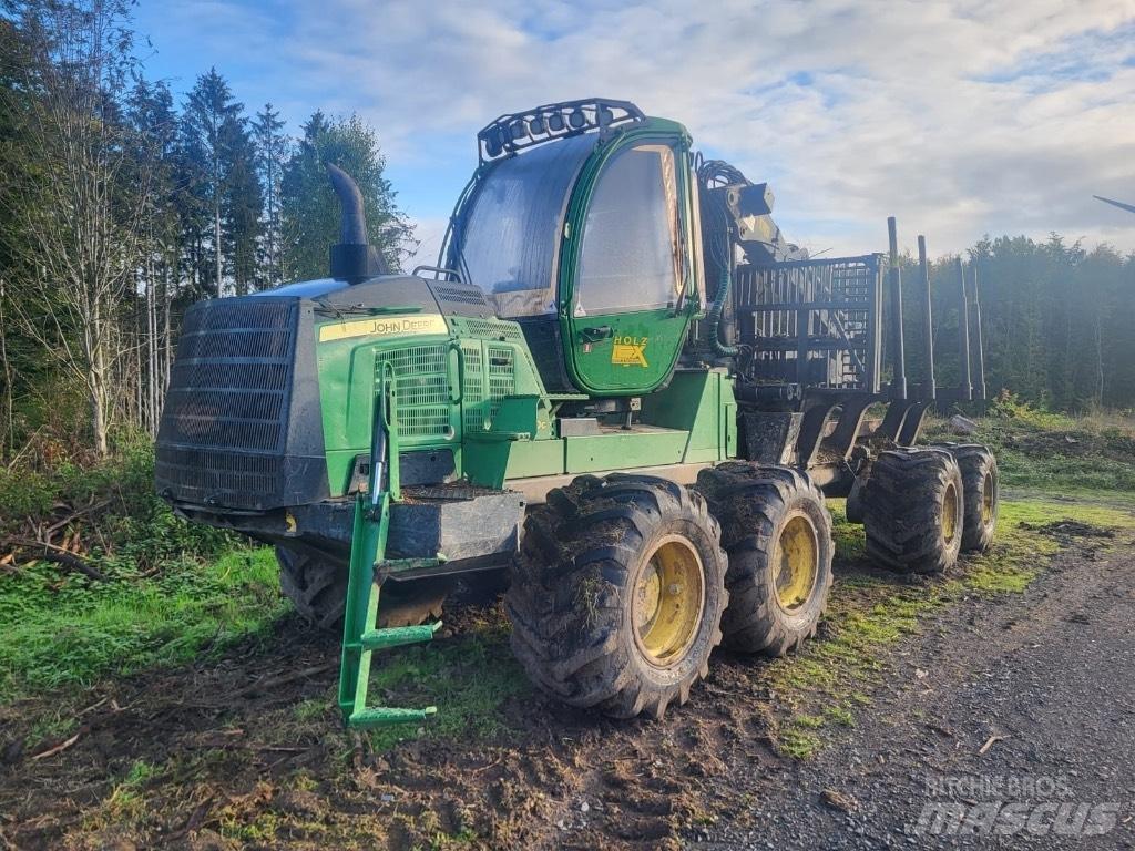 John Deere 1210 G Forwarderid