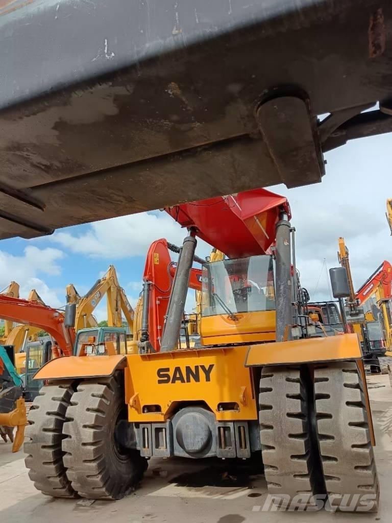 Sany SRSC 45 C30 Konteineritõstukid