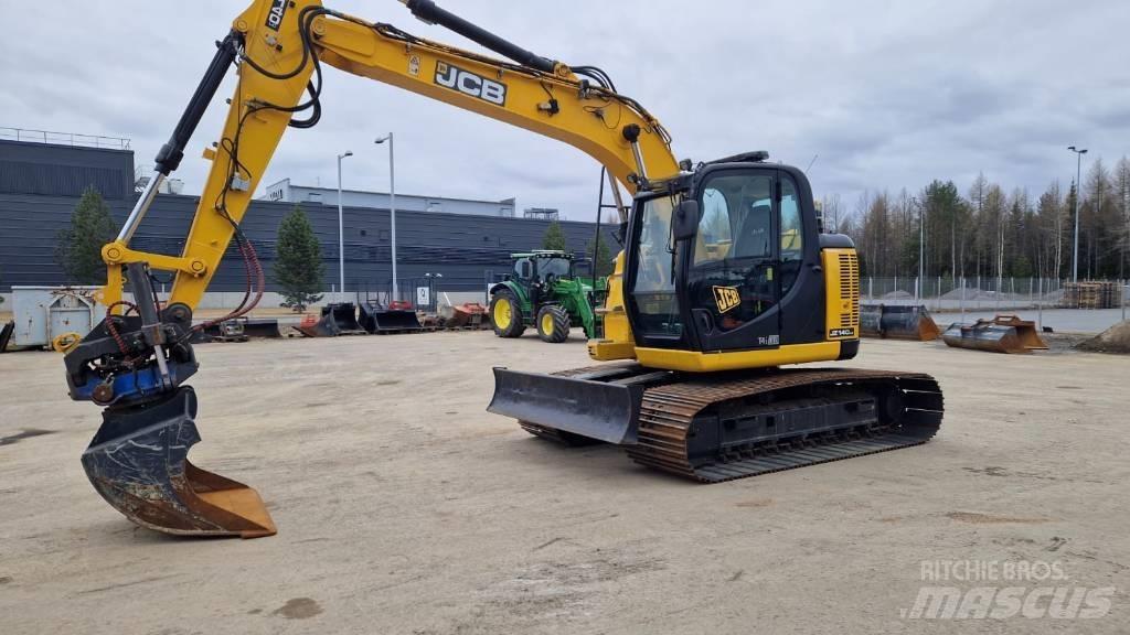 JCB JZ 140 LC Roomikekskavaatorid