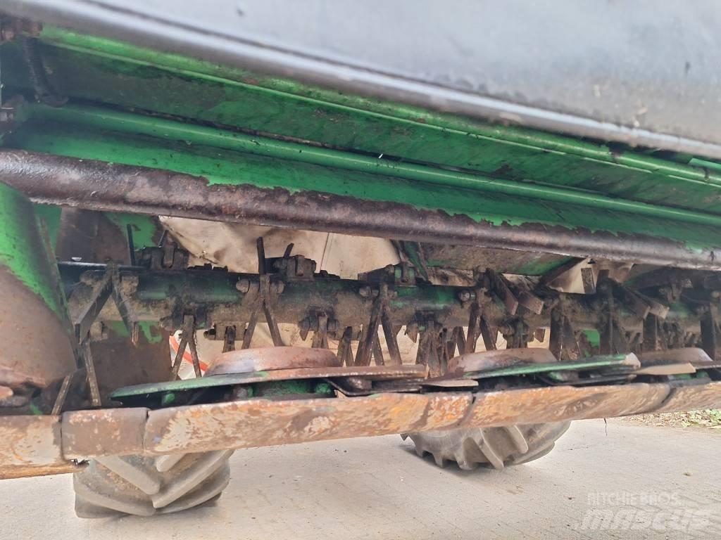 John Deere 131 Muljurniidukid