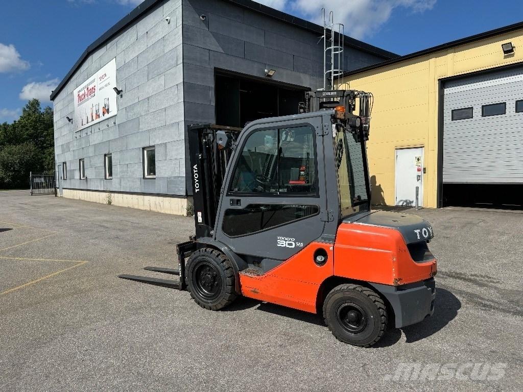 Toyota 02-8FDF30 Diiseltõstukid