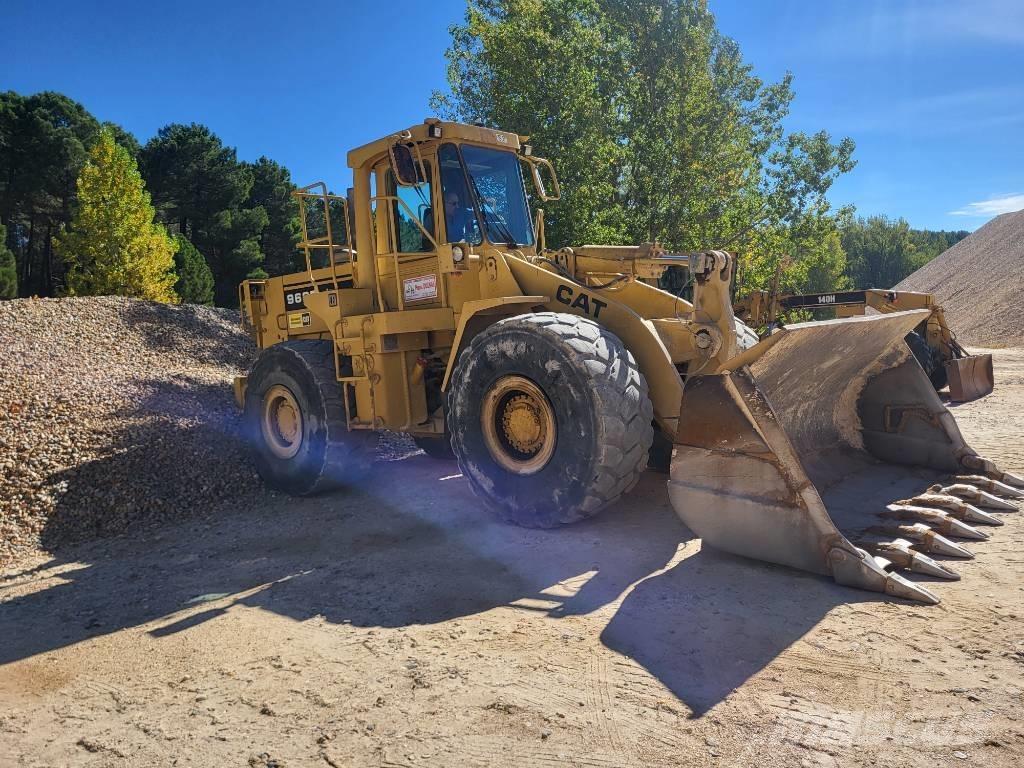 CAT 966E Rataslaadurid