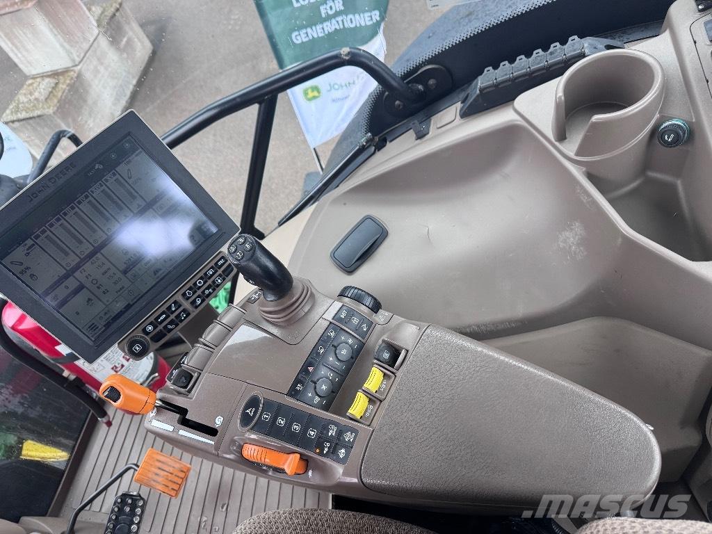 John Deere 6215 R Traktorid