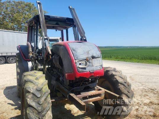 Valtra N91    fuel tank kabiinid