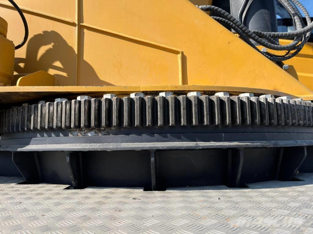 Sany STC800T6 Maastikutõstukid