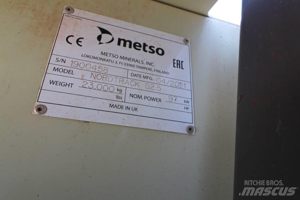 Metso S 2.5 Iseliikuvad sõelad
