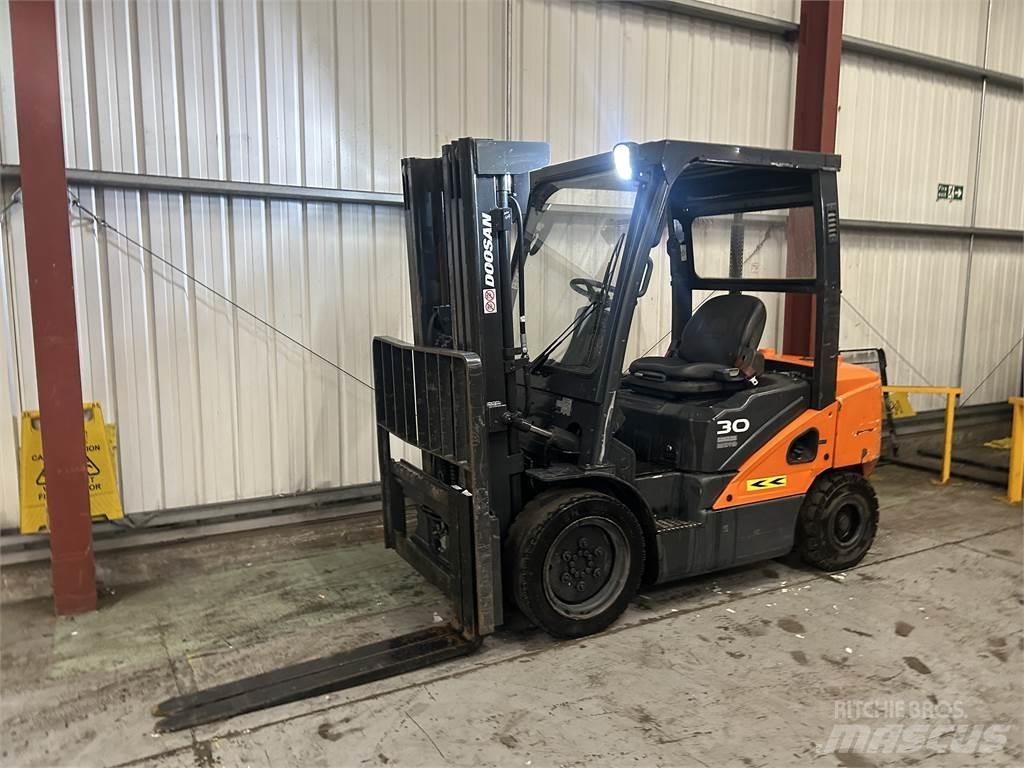 Doosan D30S-5 Diiseltõstukid