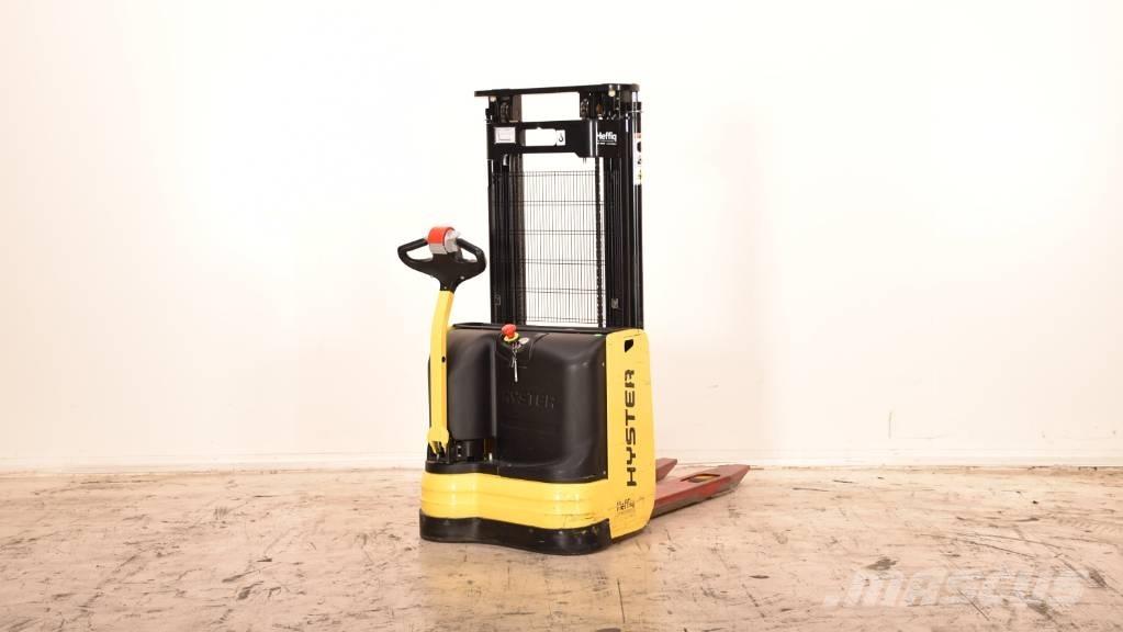 Hyster S 1.0-24 Järelkäidavad virnastajad