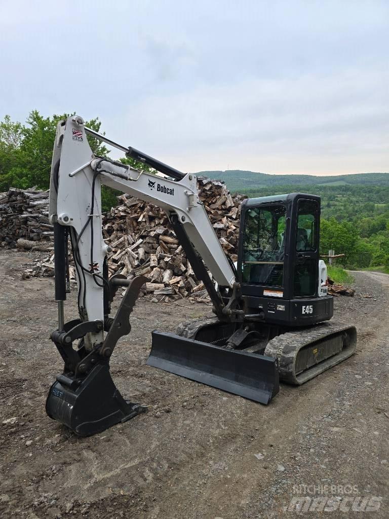 Bobcat E 45 Miniekskavaatorid < 7 t