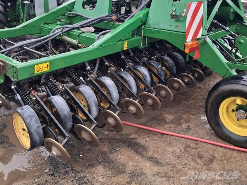 John Deere 750 A Muud põllumajandusmasinad