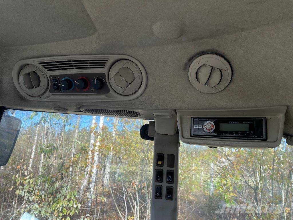 John Deere 5720 Traktorid