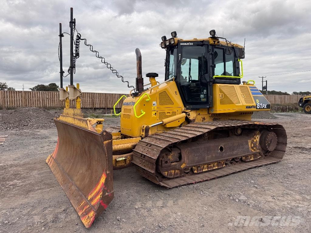 Komatsu D 61 PX Buldooserid