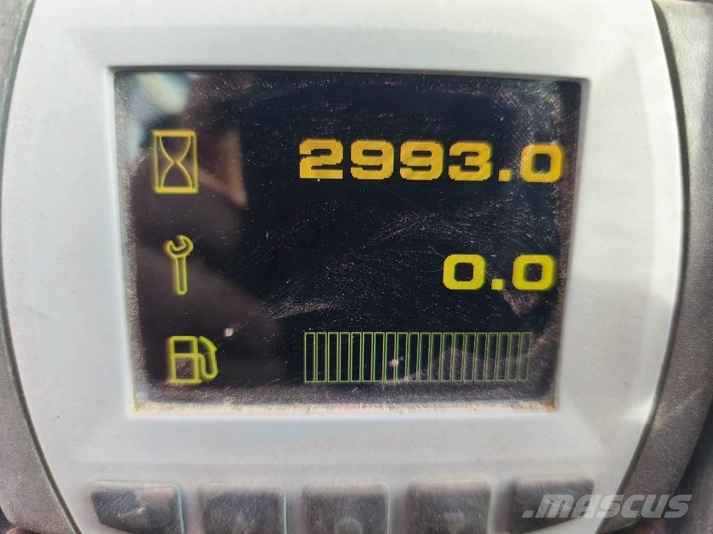 JCB 100 C Väikeekskavaatorid 7t-12t