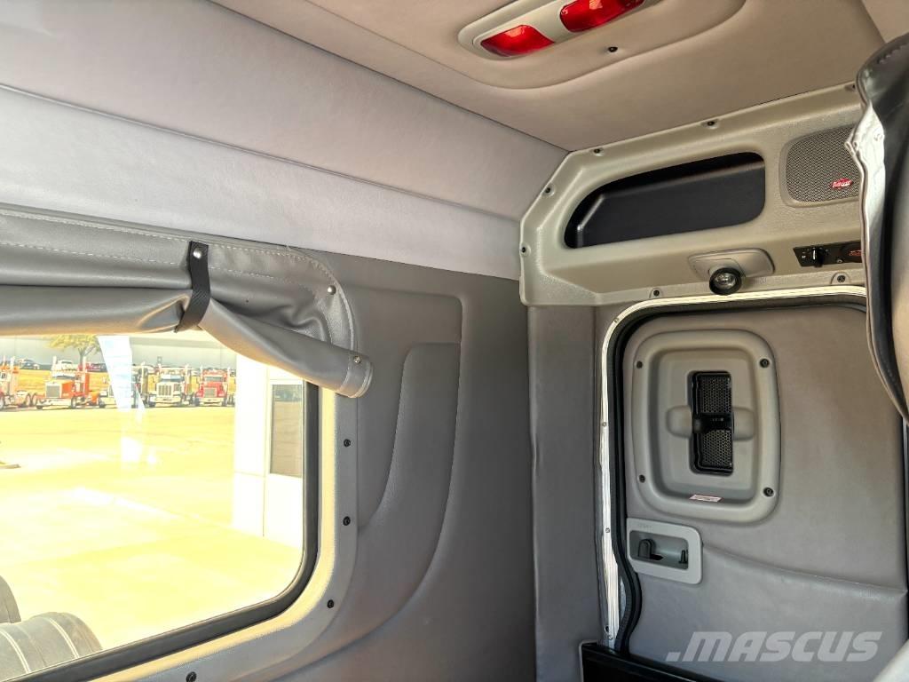 Peterbilt 389 Sadulveokid