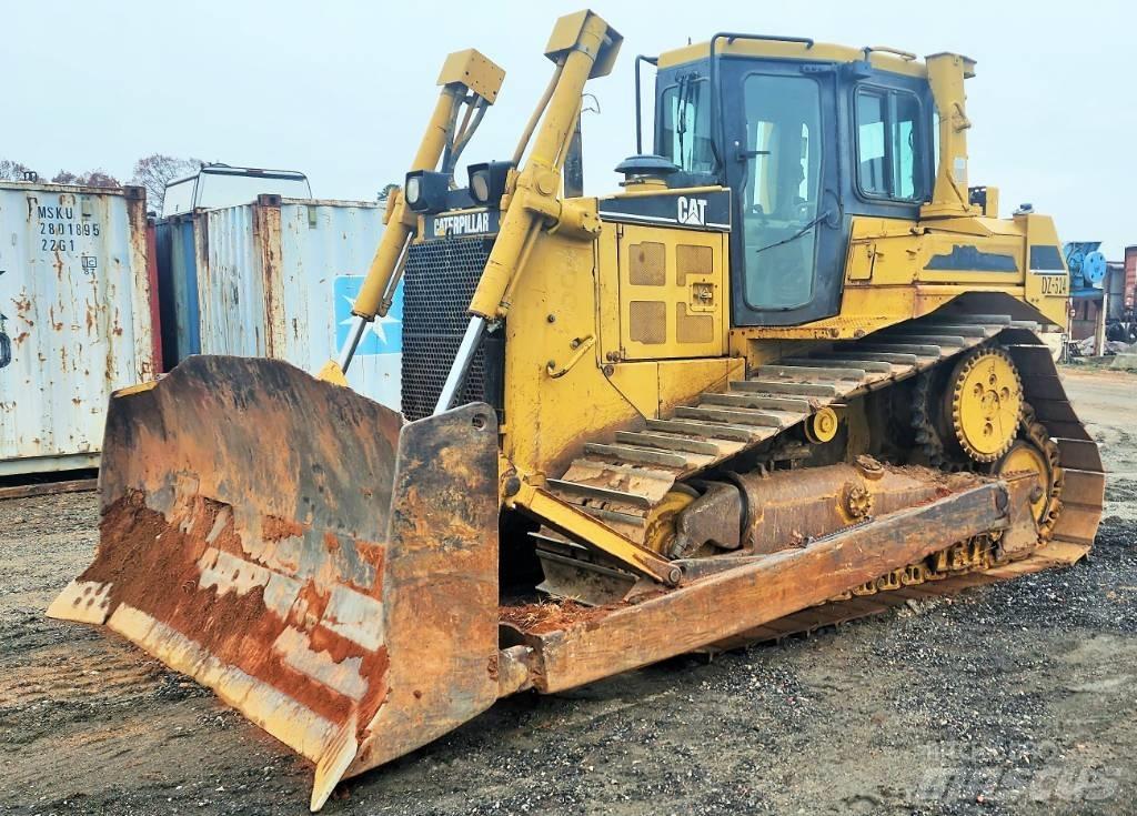 CAT D 6 R II Buldooserid