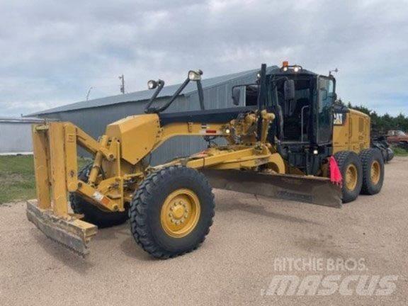 CAT 140 M 2 Greiderid